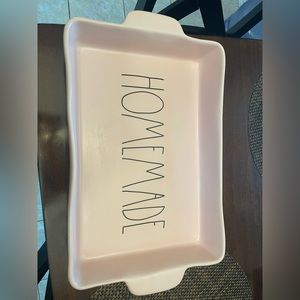 Rae Dunn baking dish